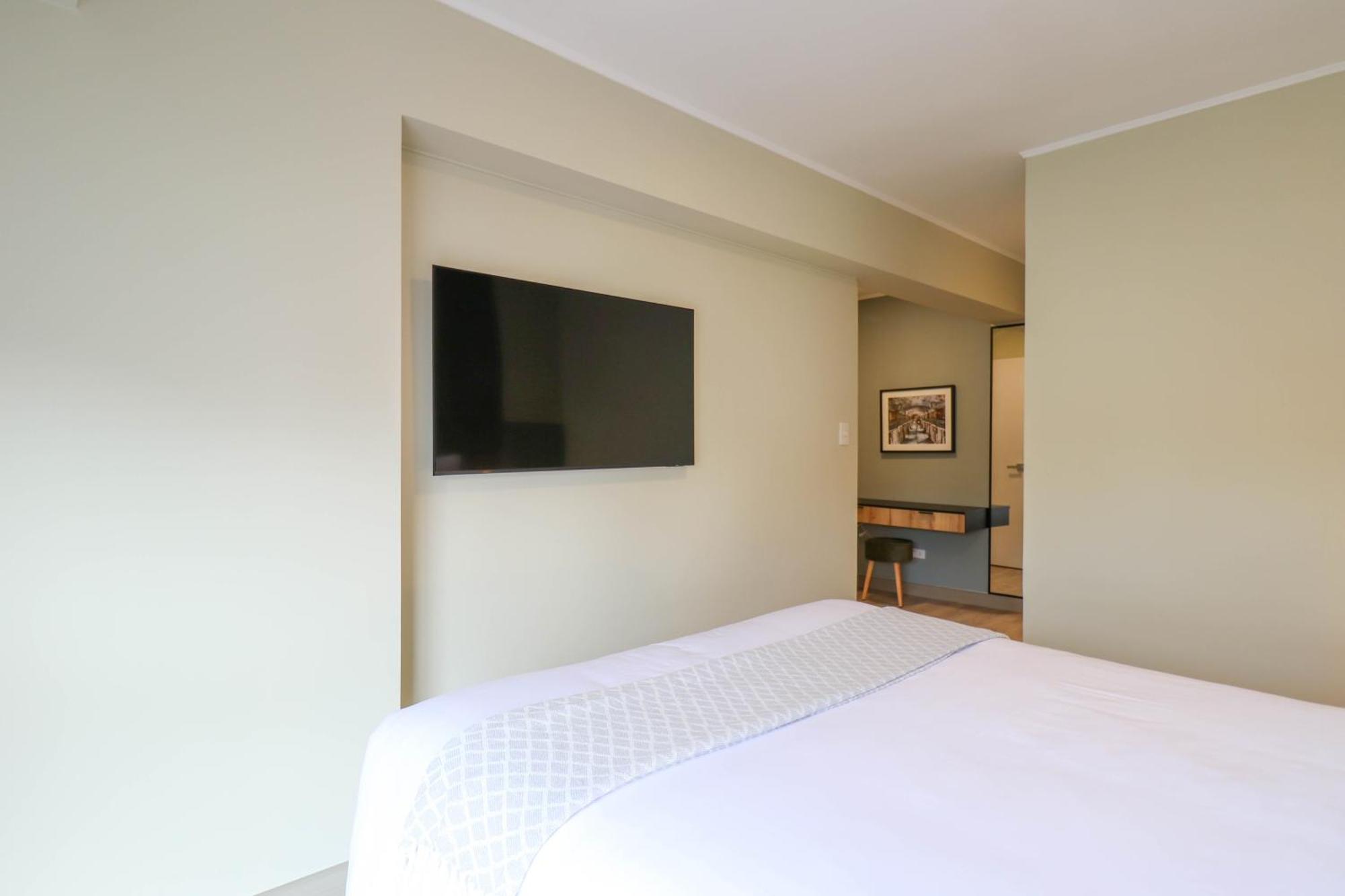 Kennedy By Wynwood House Apartment ลิมา ภายนอก รูปภาพ